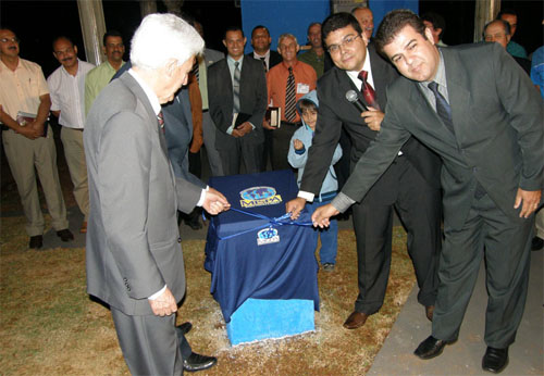Centro_Oracao_2008_500_inauguracao